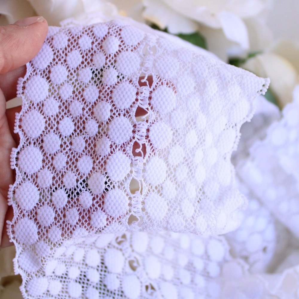 Vintage 1980s 1990s Stretch Lace Trim, Raval NYC, Wide, White, 2 yards, 6.75" wd - Picture 3 of 8